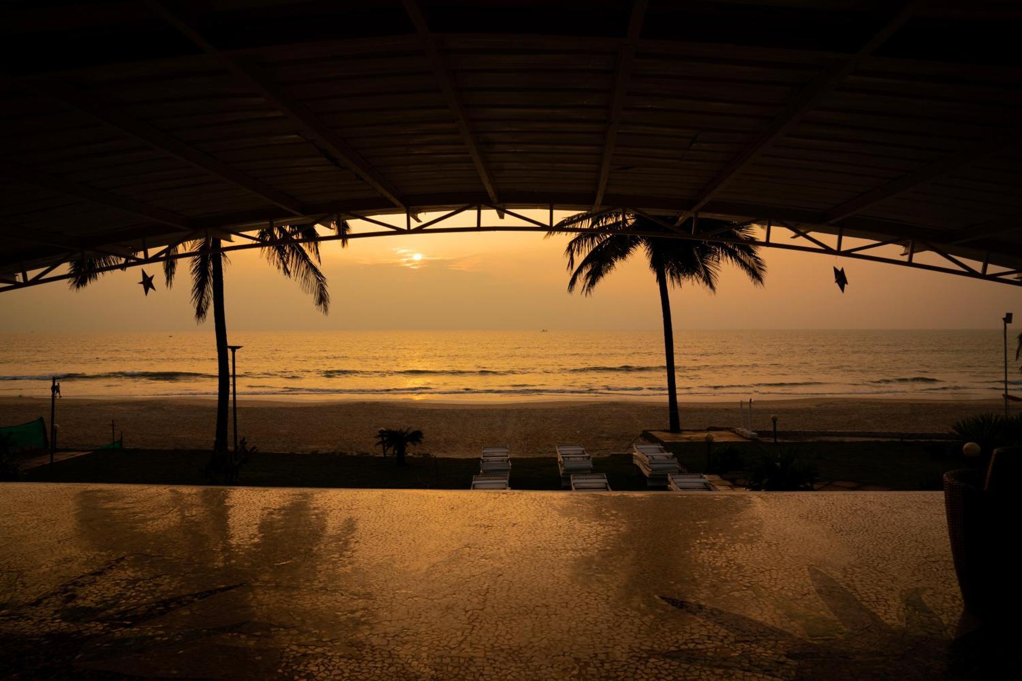 Regenta Beach House Resort, Goa Benaulim Exteriér fotografie